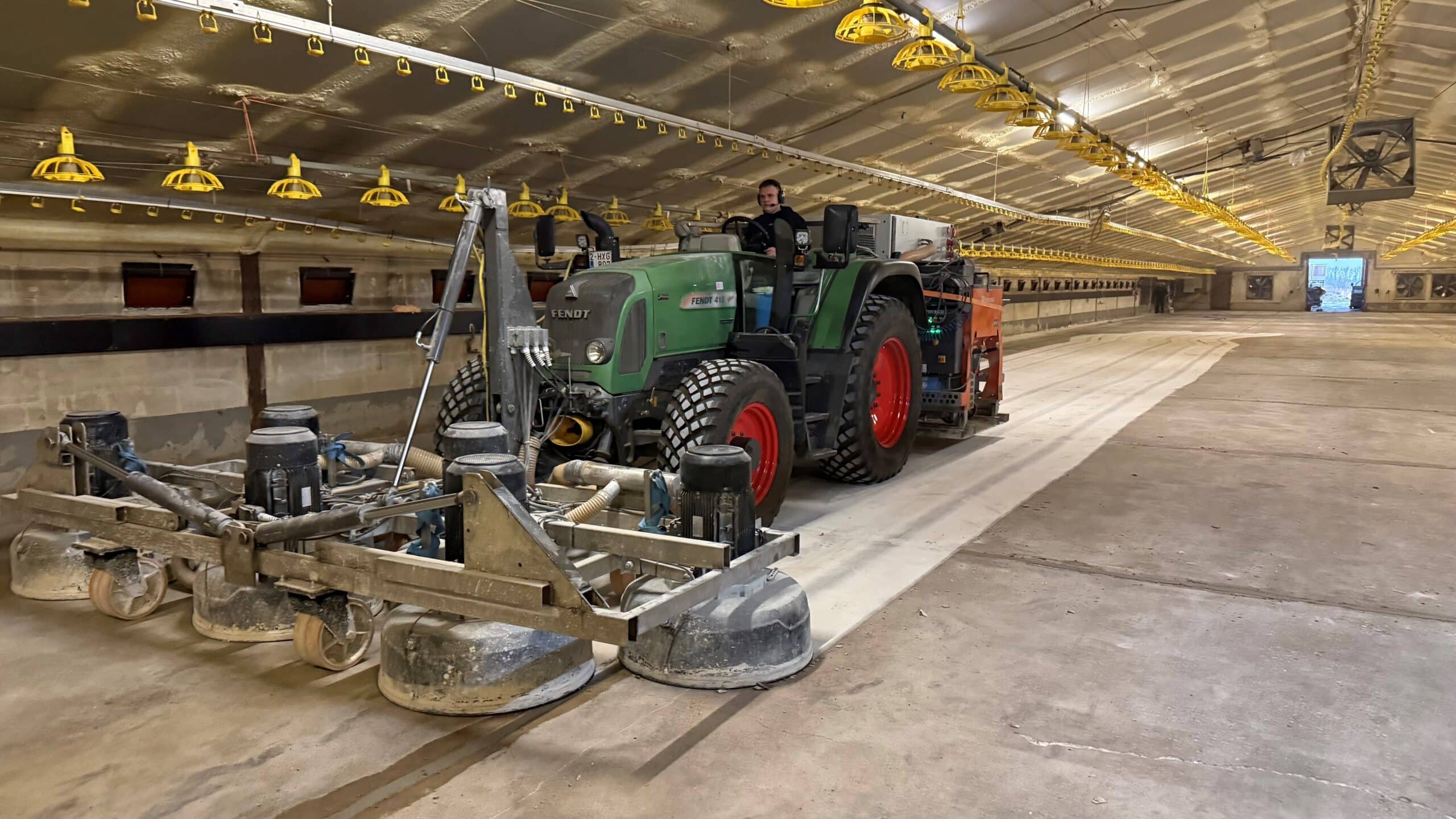 Herstelling van betonvloer in jouw kippenstal